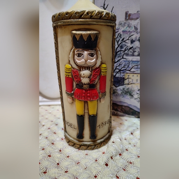 Emperor Art Creations nutcracker candle - Picture 3 of 11